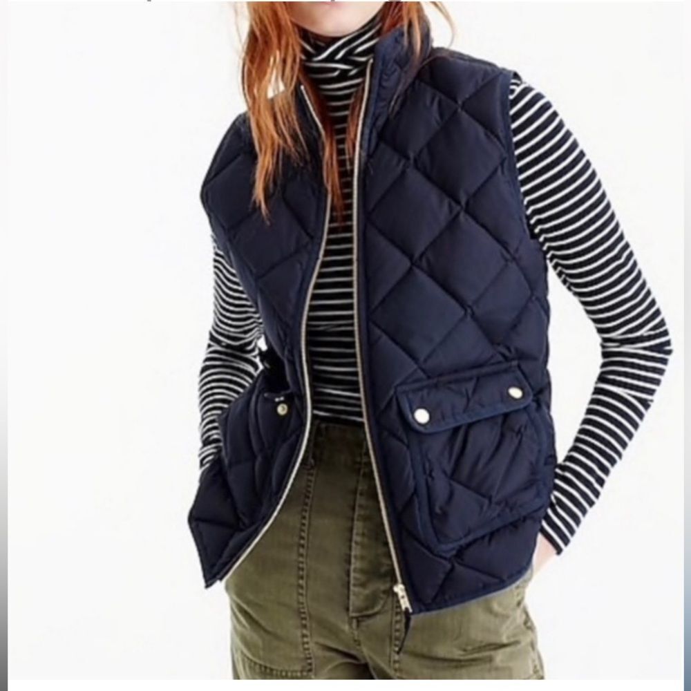 J Crew AP678 Vest Womens SMALL Quilted Full Zip Snap Pockets Navy Blue - NWOT